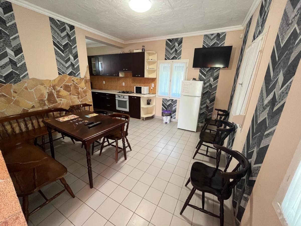 Tiszavirag Apartman Tiszakeszi Exteriér fotografie