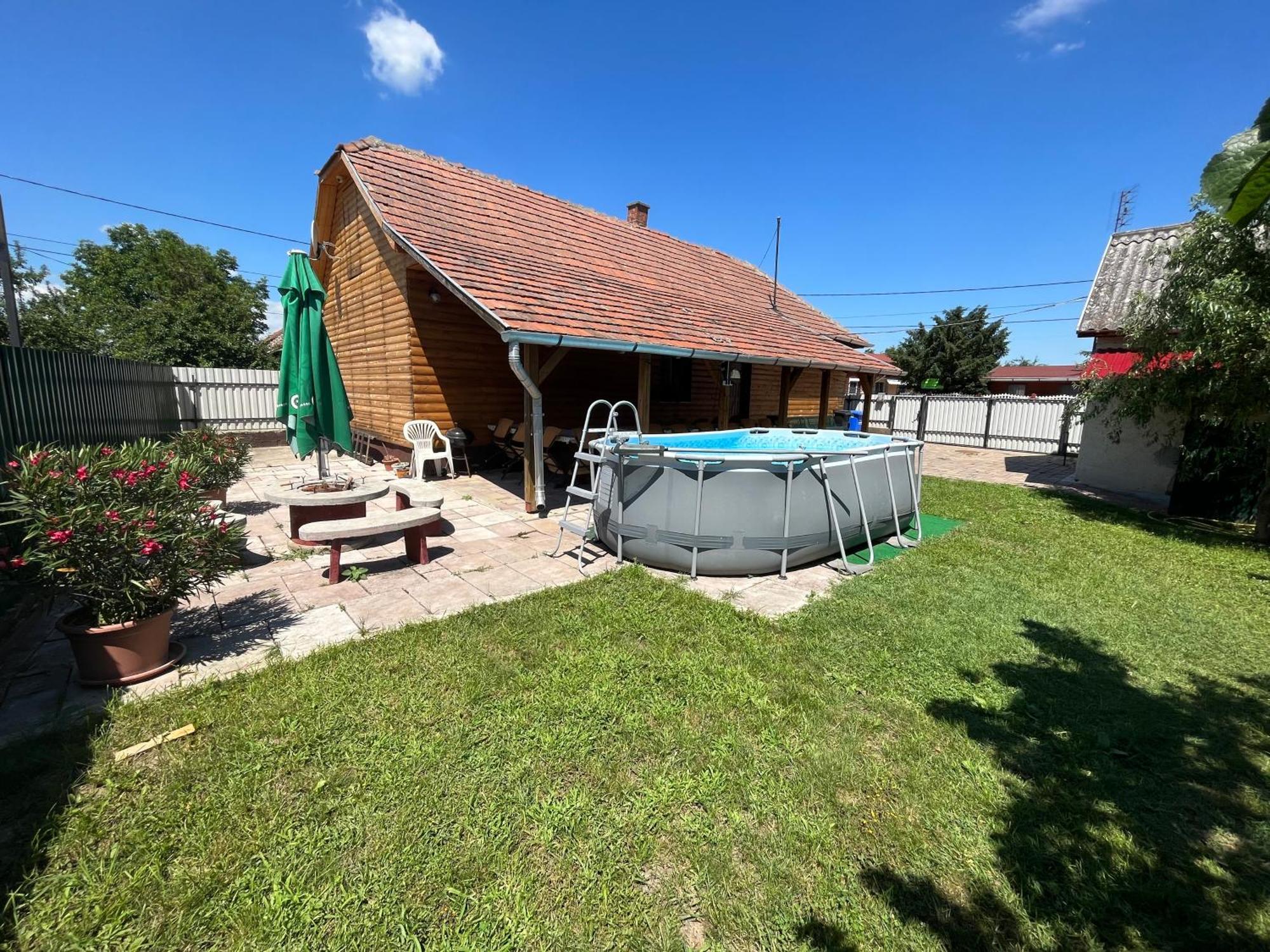 Tiszavirag Apartman Tiszakeszi Exteriér fotografie